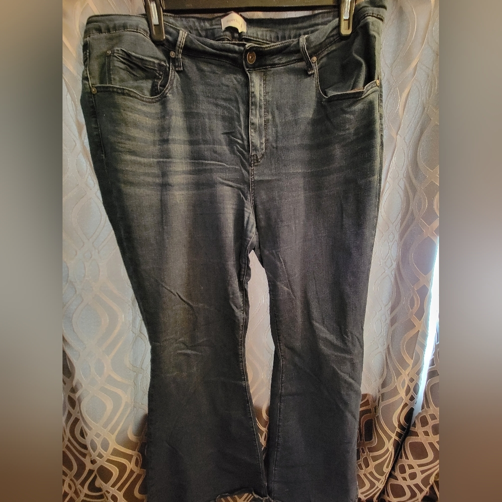 Special A Flares jeans. Size 3X
